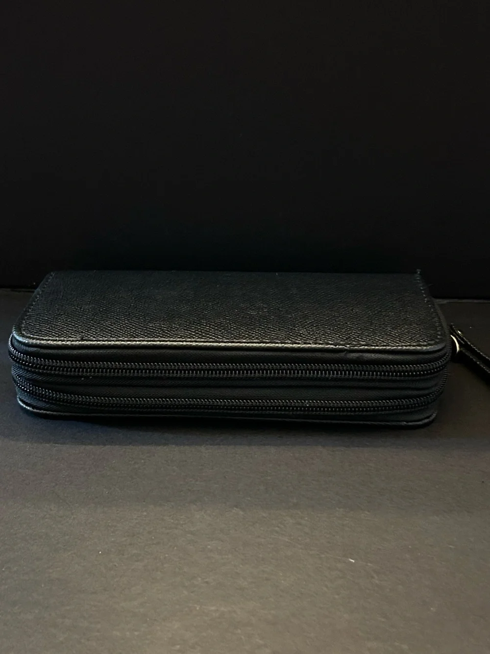 Spacious Unisex Black Double Zip-Around Wallet with 6” Wrist Strap NWOT